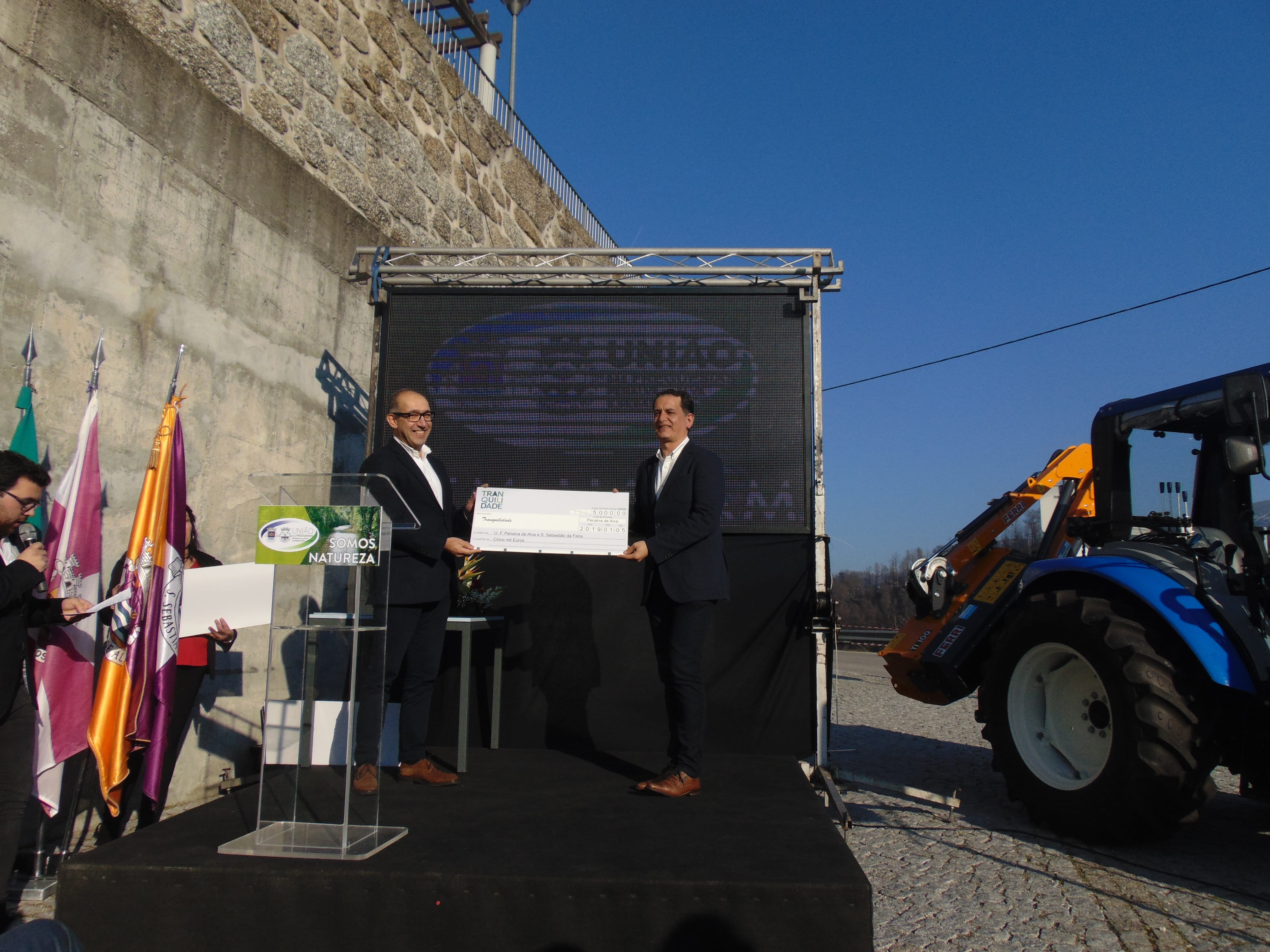 tranquilidade-atribui-donativo-para-aquisicao-de-limpa-bermas